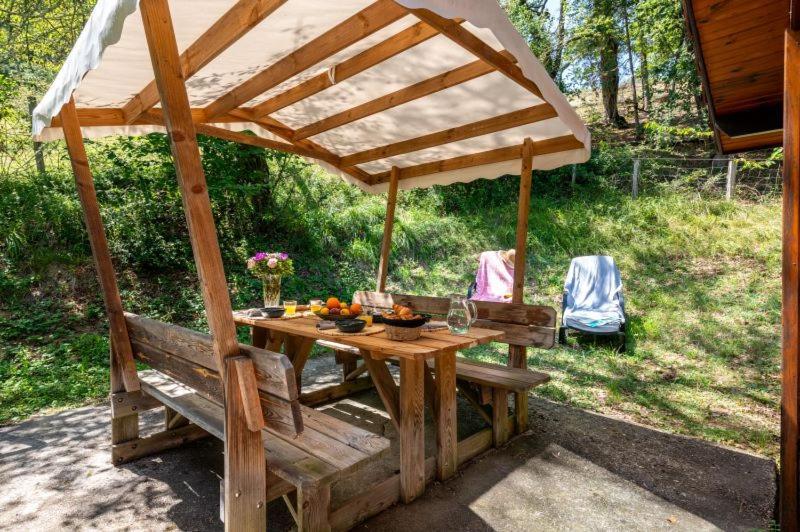 Camping La Serre Aigues-Vives  Exterior photo